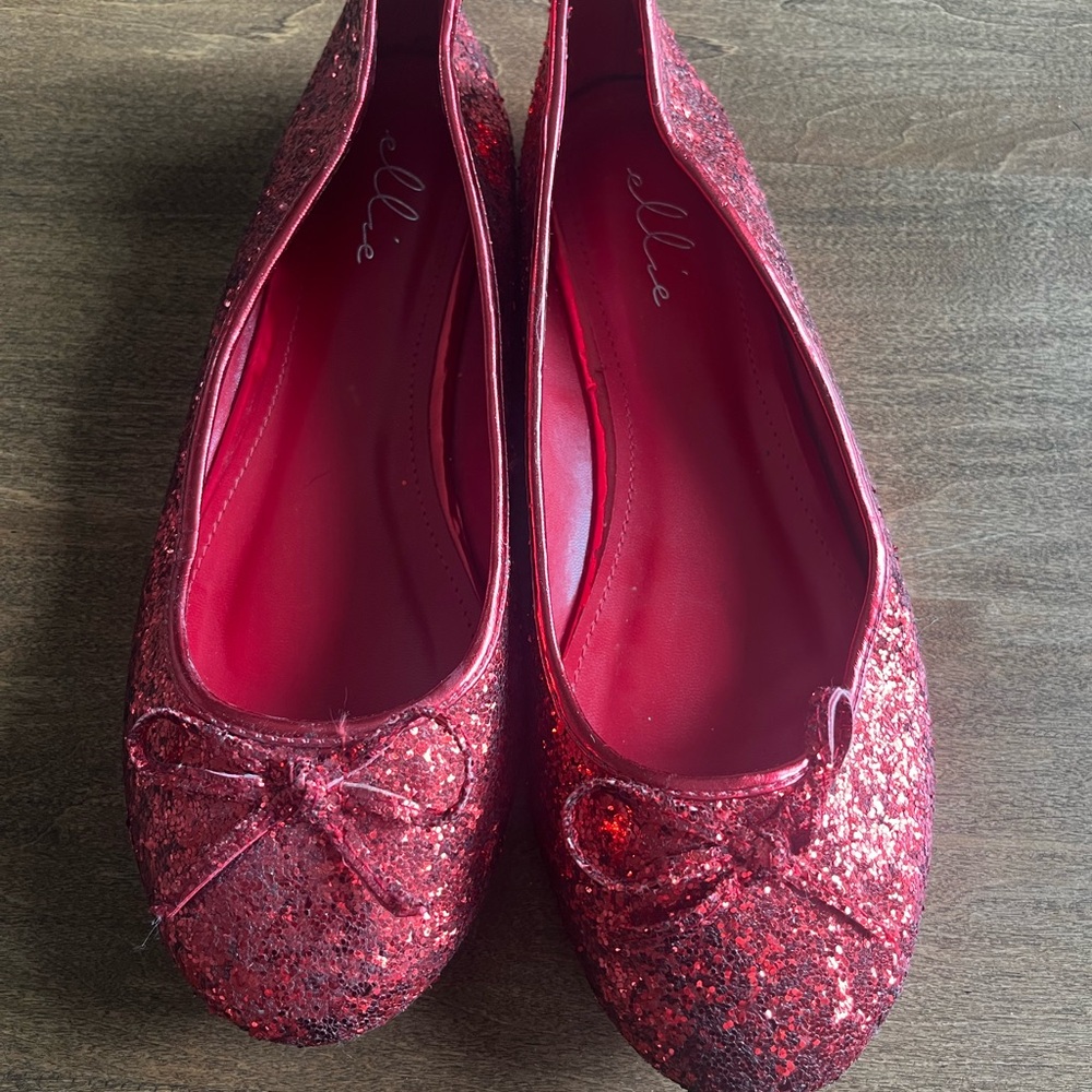 Ellie Women's Sparkling Ruby Flats
